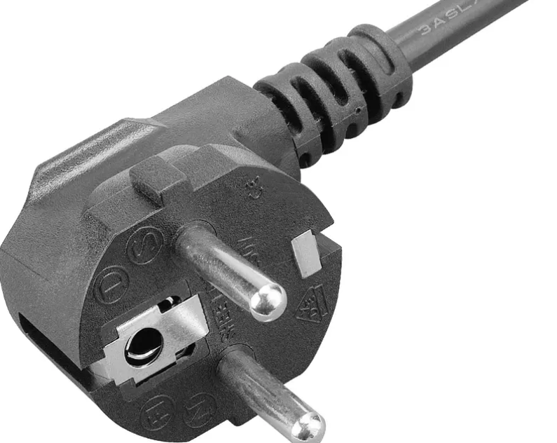 Top Travel Plug Mistakes to Avoid